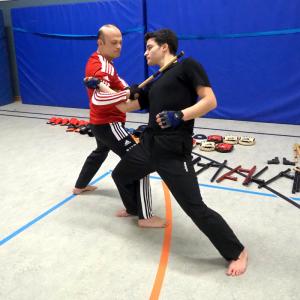 Waffenkunst mit Selbstverteidigung #3